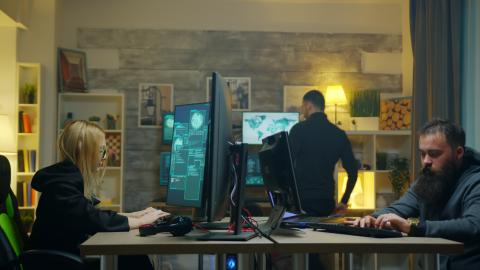 Firewall auditing-hacker-girl